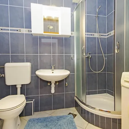 דירה By The Sea - 7589